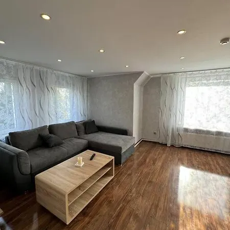 5 Haus Mit Whirlpool, Grillhuette Und Privatem Garten, Perfekt Fuer Gruppen Oder Familien Villa *